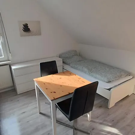 Mnteurzimmer Pavan H2- Keine Ferienwohnung
